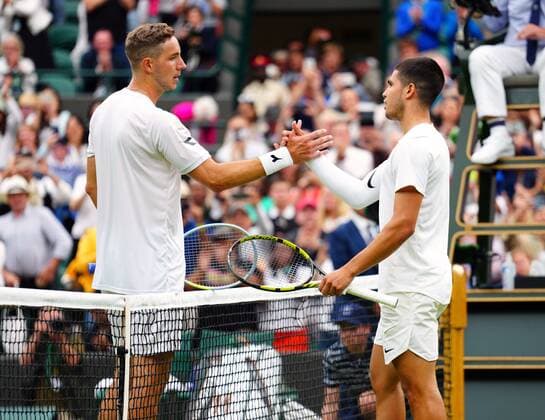 Mandatory Credit: Photo by Javier Garcia Shutterstock (13002017gc) Carlos Alcaraz celebrates victory in his first round match against Jan-Lennard Struff Wimbledon Tennis Championships, Day 1, The All England Lawn Tennis and Croquet Club, London, UK - 27 Jun 2022 Wimbledon Tennis Championships, Day 1, The All England Lawn Tennis and Croquet Club, London, UK - 27 Jun 2022  Copyright: xJavierxGarcia Shutterstockx 13002017gc