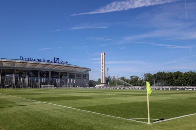 28 06 2022 Eintracht Frankfurt training kick-off season 2022 23, press conference with head coach Oliver Glasner and newcomer Mario GoÌˆtze emspor, emonline, despor, v l , overview training ground, Deutsche Bank Park DFL REGULATIONS PROHIBIT ANY USE OF PHOTOGRAPHS AS IMAGE SEQUENCES AND OR QUASI VIDEO Copyright: JoaquimxFerreira