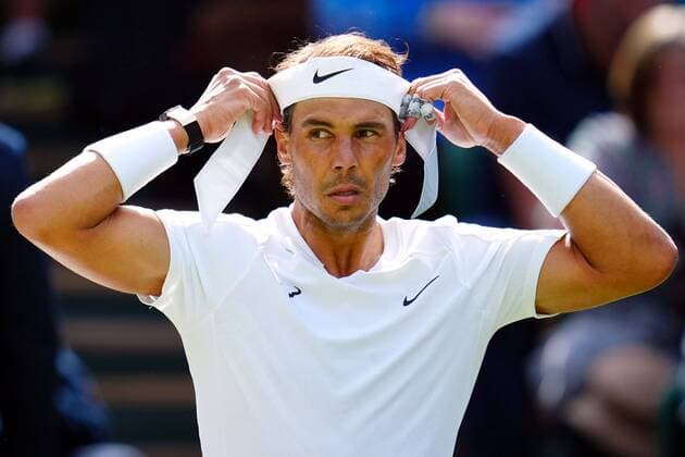 Sport Themen der Woche KW26 Sport Bilder des Tages Mandatory Credit: Photo by Javier Garcia Shutterstock (13002021fc) Rafael Nadal during his first round match Wimbledon Tennis Championships, Day 2, The All England Lawn Tennis and Croquet Club, London, UK - 28 Jun 2022 Wimbledon Tennis Championships, Day 2, The All England Lawn Tennis and Croquet Club, London, UK - 28 Jun 2022  Copyright: xJavierxGarcia Shutterstockx 13002021fc