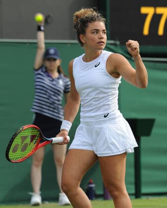 Tennis - 2022 Wimbledon Championships - Week One - Day Two (Tuesday) - All England Lawn Tennis Club, Wimbledon - Tuesday 28th June 2022 Jasmine Paolini v Petra Kvitova Jasmine Paolini of Italy 