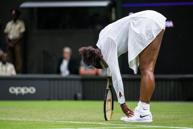 220628 Serena Williams of USA competes in a first round singles tennis match during day 2 of Wimbledon on June 28, 2022 in London Photo Mathias Bergeld BILDBYRAN kod MB MB0413 tennis wimbledon day 2 bbeng usa,  Copyright: MATHIASxBERGELD BB220628MB053