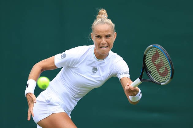 Tennis Wimbledon Tag 2 28. Juni 2022 Tennis Wimbledon Tag 2 Arantxa Rus NED in Aktion gegen Catherine Harrison USA während ihres Dameneinzelspiels in der ersten Runde Foto Simon Stacpoole Offside London UK  Copyright: xSimonxStacpoolexOffside