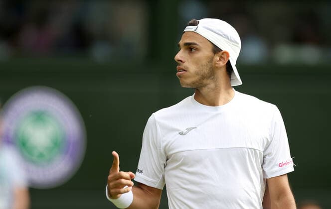 Sport Bilder des Tages (220629) -- LONDON, June 29, 2022 -- Francisco Cerundolo makes a challenge during the men s singles first round match between Rafael Nadal of Spain and Francisco Cerundolo of Argentina at Wimbledon Tennis Championship in London, Britain, on June 28, 2022. ) (SP)BRITAIN-LONDON-TENNIS-WIMBLEDON-DAY 2 LixYing 