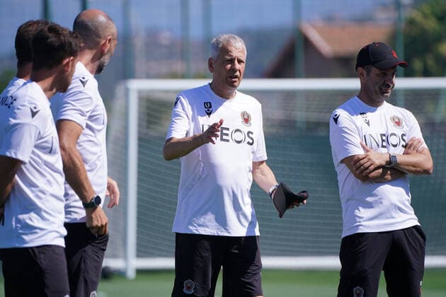 Sport Themen der Woche KW26 Sport Bilder des Tages Lucien Favre (entraineur de l OGC Nice) FOOTBALL : Reprise de l™entrainement de l™OGC Nice - Nice - 29 06 2022 NorbertScanella Panoramic 
