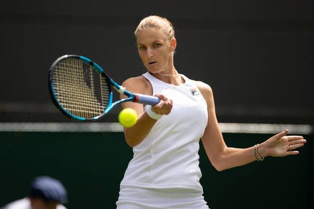 Mandatory Credit: Photo by Ella Ling Shutterstock (13008247u) Karolina Pliskova during her second round match Wimbledon Tennis Championships, Day 3, The All England Lawn Tennis and Croquet Club, London, UK - 29 Jun 2022 Wimbledon Tennis Championships, Day 3, The All England Lawn Tennis and Croquet Club, London, UK - 29 Jun 2022  Copyright: xEllaxLing Shutterstockx 13008247u