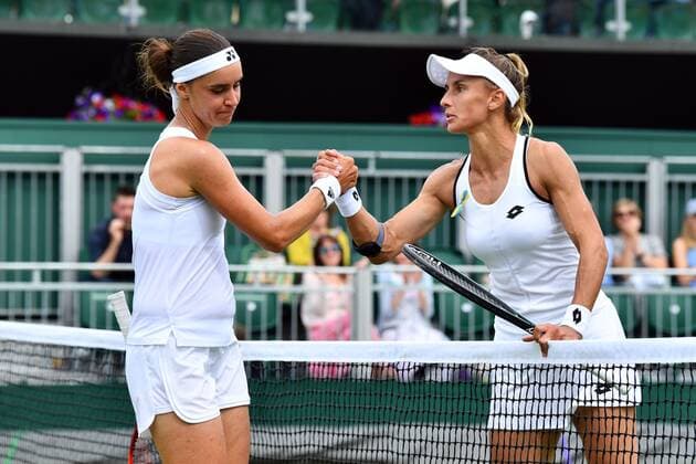 Mandatory Credit: Photo by James Veysey Shutterstock (13008248k) Lesia Tsurenko celebrates victoy in her second round match against fellow Ukranian Anhelina Kalinina Wimbledon Tennis Championships, Day 3, The All England Lawn Tennis and Croquet Club, London, UK - 29 Jun 2022 Wimbledon Tennis Championships, Day 3, The All England Lawn Tennis and Croquet Club, London, UK - 29 Jun 2022  Copyright: xJamesxVeysey Shutterstockx 13008248k