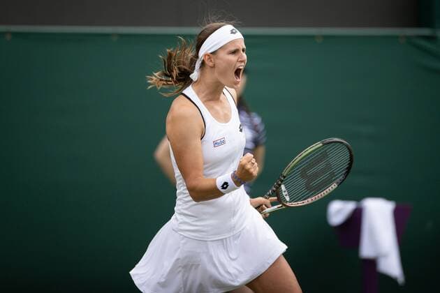 Mandatory Credit: Photo by Ella Ling Shutterstock (13008247au) Greet Minnen celebrates after winning her 2nd round match Wimbledon Tennis Championships, Day 3, The All England Lawn Tennis and Croquet Club, London, UK - 29 Jun 2022 Wimbledon Tennis Championships, Day 3, The All England Lawn Tennis and Croquet Club, London, UK - 29 Jun 2022  Copyright: xEllaxLing Shutterstockx 13008247au