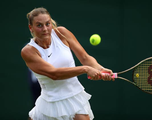 (220629) -- LONDON, June 29, 2022 -- Marta Kostyuk of Ukraine returns the shot during the women s singles 2nd round match against Zhang Shuai of China at Wimbledon Tennis Championship in London, Britain, June 29, 2022. ) (SP)BRITAIN-LONDON-TENNIS-WIMBLEDON LixYing 