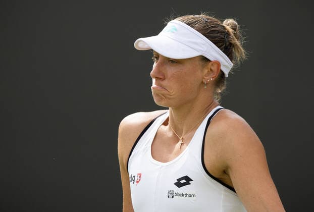 Belgian Yanina Wickmayer looks dejected after losing a second round game in the women s singles tournament between Belgian Mertens (WTA30) and Hungarian Udvardy (WTA100) at the 2022 Wimbledon grand slam tennis tournament at the All England Tennis Club, in south-west London, Britain, Wednesday 29 June 2022. BENOITxDOPPAGNE  x36804221x