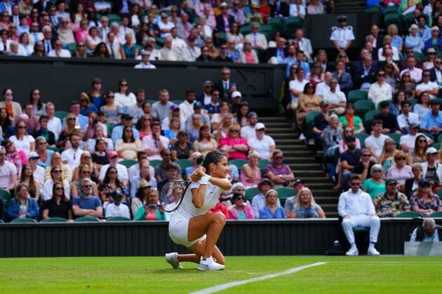Mandatory Credit: Photo by Javier Garcia Shutterstock (13008249cr) Emma Raducanu during her second round match Wimbledon Tennis Championships, Day 3, The All England Lawn Tennis and Croquet Club, London, UK - 29 Jun 2022 Wimbledon Tennis Championships, Day 3, The All England Lawn Tennis and Croquet Club, London, UK - 29 Jun 2022  Copyright: xJavierxGarcia Shutterstockx 13008249cr