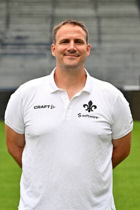 29 06 2022, xfux, football 2 Bundesliga, SV Darmstadt 98 photo appointment porträttermin 2022 23 xptt, emonline, emspor, v l rehab coach Florian Bauer, SV Darmstadt 98, 2 BL, porträttermin 2022 2023 DFL DFB REGULATES PROHIBIT ANY USE OF PHOTOGRAPHS as IMAGE SEQUENCES and or QUASI VIDEO Darmstadt