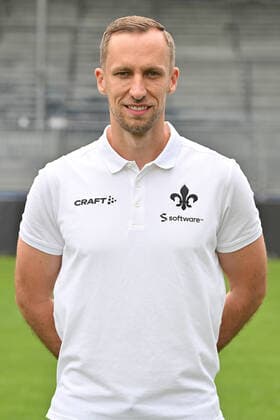 29 06 2022, xfux, football 2 Bundesliga, SV Darmstadt 98 photo appointment porträttermin 2022 23 xptt, emonline, emspor, v l athletics coach Christopher Busse, SV Darmstadt 98, 2 BL, porträttermin 2022 2023 DFL DFB REGULATES PROHIBIT ANY USE OF PHOTOGRAPHS as IMAGE SEQUENCES and or QUASI VIDEO Darmstadt