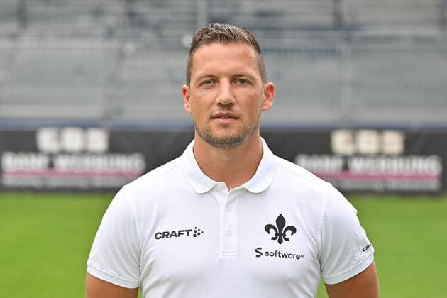 29 06 2022, xfux, football 2 Bundesliga, SV Darmstadt 98 photo appointment porträttermin 2022 23 xptt, emonline, emspor, v l team manager Michael Stegmayer, SV Darmstadt 98, 2 BL, porträttermin 2022 2023 DFL DFB REGULATES PROHIBIT ANY USE OF PHOTOGRAPHS as IMAGE SEQUENCES and or QUASI VIDEO Darmstadt