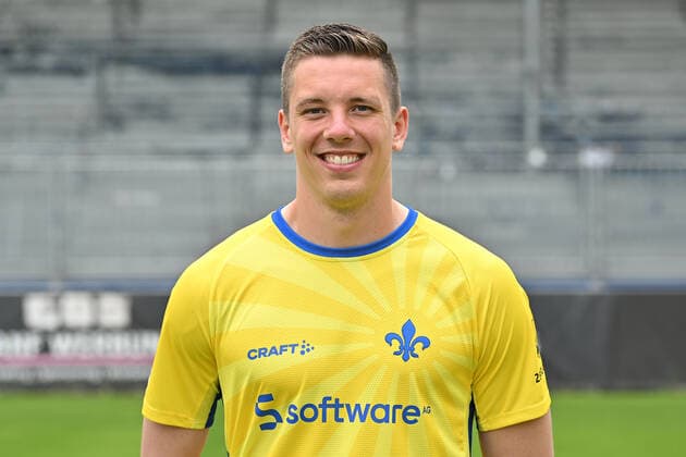29 06 2022, xfux, football 2 Bundesliga, SV Darmstadt 98 photo appointment porträttermin 2022 23 xptt, emonline, emspor, v l Alexander Brunst, SV Darmstadt 98, 2 BL, porträttermin 2022 2023 DFL DFB REGULATES PROHIBIT ANY USE OF PHOTOGRAPHS as IMAGE SEQUENCES and or QUASI VIDEO Darmstadt