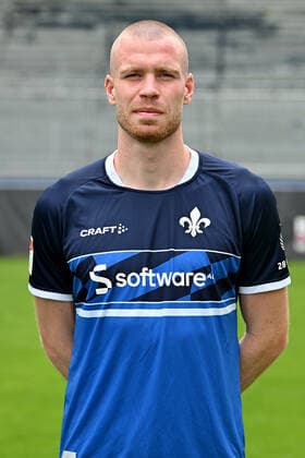 29 06 2022, xfux, football 2 Bundesliga, SV Darmstadt 98 photo appointment porträttermin 2022 23 xptt, emonline, emspor, v l Thomas Mattias Poppler Isherwood, SV Darmstadt 98, 2 BL, porträttermin 2022 2023 DFL DFB REGULATES PROHIBIT ANY USE OF PHOTOGRAPHS as IMAGE SEQUENCES and or QUASI VIDEO Darmstadt