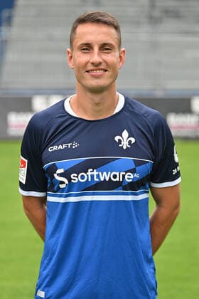 29 06 2022, xfux, football 2 Bundesliga, SV Darmstadt 98 photo appointment porträttermin 2022 23 xptt, emonline, emspor, v l Fabian Schnellhardt, SV Darmstadt 98, 2 BL, porträttermin 2022 2023 DFL DFB REGULATES PROHIBIT ANY USE OF PHOTOGRAPHS as IMAGE SEQUENCES and or QUASI VIDEO Darmstadt