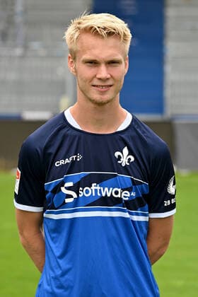 29 06 2022, xfux, football 2 Bundesliga, SV Darmstadt 98 photo appointment porträttermin 2022 23 xptt, emonline, emspor, v l Magnus Warming, SV Darmstadt 98, 2 BL, porträttermin 2022 2023 DFL DFB REGULATES PROHIBIT ANY USE OF PHOTOGRAPHS as IMAGE SEQUENCES and or QUASI VIDEO Darmstadt