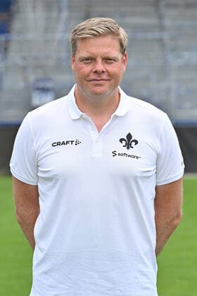 29 06 2022, xfux, football 2 Bundesliga, SV Darmstadt 98 photo appointment porträttermin 2022 23 xptt, emonline, emspor, v l team doctor Dr Philip Jessen, SV Darmstadt 98, 2 BL, porträttermin 2022 2023 DFL DFB REGULATES PROHIBIT ANY USE OF PHOTOGRAPHS as IMAGE SEQUENCES and or QUASI VIDEO Darmstadt