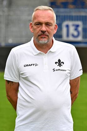 29 06 2022, xfux, football 2 Bundesliga, SV Darmstadt 98 photo appointment porträttermin 2022 23 xptt, emonline, emspor, v l supervisor Michael Richter, SV Darmstadt 98, 2 BL, porträttermin 2022 2023 DFL DFB REGULATES PROHIBIT ANY USE OF PHOTOGRAPHS as IMAGE SEQUENCES and or QUASI VIDEO Darmstadt