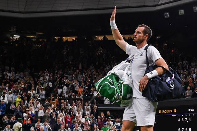 Mandatory Credit: Photo by James Veysey Shutterstock (13008248gi) Andy Murray waves goodbye to the Centre Court crowd after defeat in his second round match Wimbledon Tennis Championships, Day 3, The All England Lawn Tennis and Croquet Club, London, UK - 29 Jun 2022 Wimbledon Tennis Championships, Day 3, The All England Lawn Tennis and Croquet Club, London, UK - 29 Jun 2022  Copyright: xJamesxVeysey Shutterstockx 13008248gi