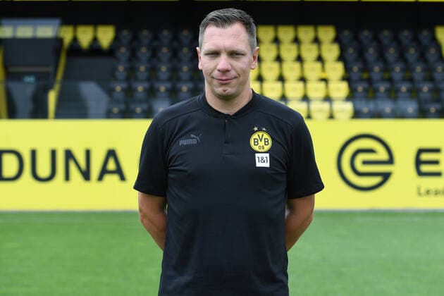 Borussia Dortmund II 3 league, portrait date 2022 2023 Daniel Zolinski physiotherapist xRx
