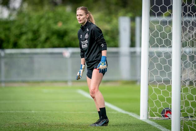 Laura Frederikke Nielsen during training before two test matches and European Championship finals, in Elsinore, Monday 20 June 2022 Photo Mads Claus Rasmussen Ritzau Scanpix Copy of 20220620 184239 2 spnet, Copenhagen Denmark  Copyright: RitzauxScanpix MadsxClausxRasmussenx ScanpixID: 20220620-184253-L spdk20220620-184253-L