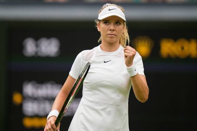 Mandatory Credit: Photo by Dave Shopland Shutterstock (13010728bd) Katie Boulter celebrates winning her second round match Wimbledon Tennis Championships, Day 4, The All England Lawn Tennis and Croquet Club, London, UK - 30 Jun 2022 Wimbledon Tennis Championships, Day 4, The All England Lawn Tennis and Croquet Club, London, UK - 30 Jun 2022  Copyright: xDavexShopland Shutterstockx 13010728bd