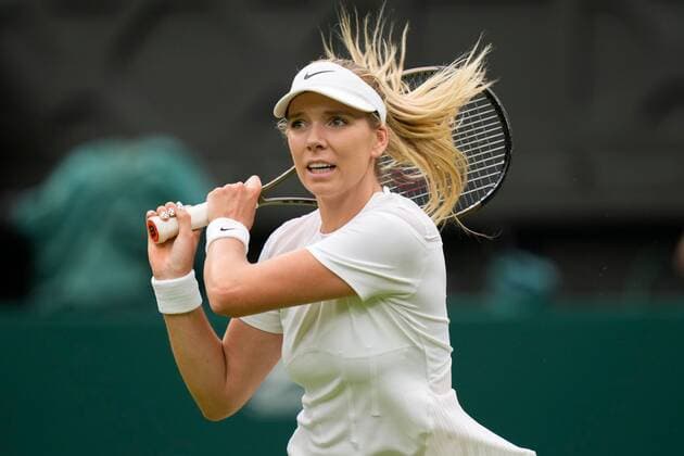 Mandatory Credit: Photo by Dave Shopland Shutterstock (13010728ay) Katie Boulter during her second round match Wimbledon Tennis Championships, Day 4, The All England Lawn Tennis and Croquet Club, London, UK - 30 Jun 2022 Wimbledon Tennis Championships, Day 4, The All England Lawn Tennis and Croquet Club, London, UK - 30 Jun 2022  Copyright: xDavexShopland Shutterstockx 13010728ay