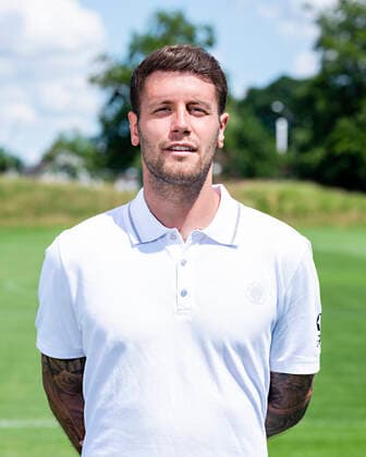 Co coach Fabian Hürzeler St Pauli 28 06 22, Hamburg, FC St Pauli Mediaday, football, GER, season 2022 2023, 2 Bundesliga, pre-season, team photo and portrait appointment DFL REGULATES PROHIBIT ANY USE OF PHOTOGRAPHS as IMAGE SEQUENCES and or QUASI VIDEO Â