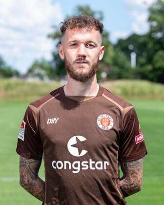 Marcel Hartel St Pauli 28 06 22, Hamburg, FC St Pauli Mediaday, football, GER, season 2022 2023, 2 Bundesliga, pre-season, team photo and portrait appointment DFL REGULATES PROHIBIT ANY USE OF PHOTOGRAPHS as IMAGE SEQUENCES and or QUASI VIDEO Â