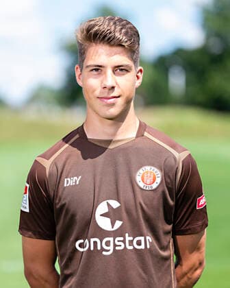 Franz Roggow St Pauli 28 06 22, Hamburg, FC St Pauli Mediaday, football, GER, season 2022 2023, 2 Bundesliga, pre-season, team photo and portrait appointment DFL REGULATES PROHIBIT ANY USE OF PHOTOGRAPHS as IMAGE SEQUENCES and or QUASI VIDEO Â