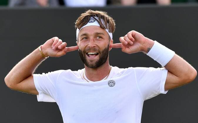 Mandatory Credit: Photo by James Veysey Shutterstock (13010732cu) Liam Broady celebrates victory in his second round match Wimbledon Tennis Championships, Day 4, The All England Lawn Tennis and Croquet Club, London, UK - 30 Jun 2022 Wimbledon Tennis Championships, Day 4, The All England Lawn Tennis and Croquet Club, London, UK - 30 Jun 2022  Copyright: xJamesxVeysey Shutterstockx 13010732cu