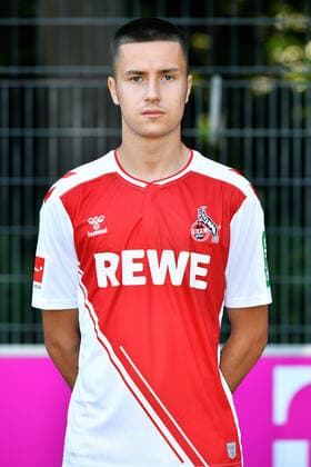 Denis Huseinbasic 1 FC Köln 1 BL, portrait date 2022 2023