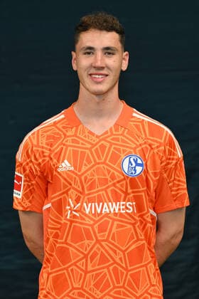 Goalkeeper Justin Heekeren FC Schalke 04 1 BL, portrait date 2022 2023 Gelsenkirchen Nordrhein Westfalen Germany Team2