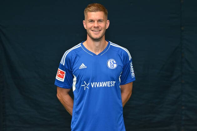 Simon Terodde FC Schalke 04 1 BL, portrait date 2022 2023 Gelsenkirchen North Rhine Westphalia Germany Team2