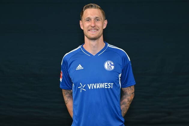 Sebastian Polter FC Schalke 04 1 BL, portrait date 2022 2023 Gelsenkirchen North Rhine Westphalia Germany Team2