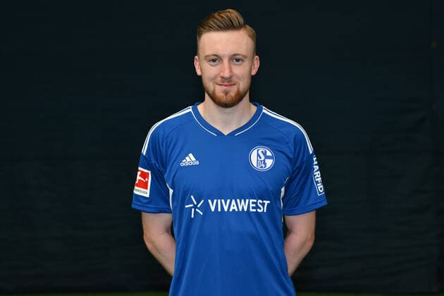Tobias Mohr FC Schalke 04 1 BL, portrait date 2022 2023 Gelsenkirchen North Rhine Westphalia Germany Team2