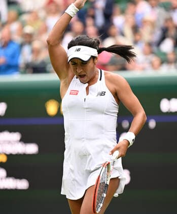 nChampionships - Week One - Day Two (Friday) - All England Lawn Tennis Club, Wimbledon - Friday 1st July 2022 Heather Watson Kaja Juvan (SLO) Heather Watson of Great Britain celebrates winning the first set 