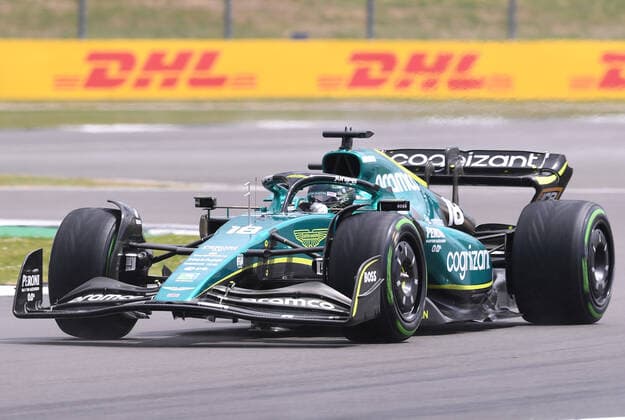 Ist July 2022, Silverstone Circuit, Silverstone, Northamptonshire, England: British F1 Grand Prix, free practise day: Lance Stroll of Canada driving the (18) Aston Martin AMR22 Mercedes Mercedes during the first practice session  ActionPlus12403373 SimonxWest