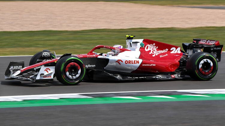 Ist July 2022, Silverstone Circuit, Silverstone, Northamptonshire, England: British F1 Grand Prix, free practise day: Kevin Magnussen of Denmark driving the (20) Haas F1 VF-22 Ferrari during the first practice session  ActionPlus12403377 SimonxWest