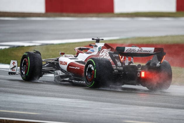 77 BOTTAS Valtteri (fin), Alfa Romeo F1 Team ORLEN C42, action during the Formula 1 Lenovo British Grand Prix 2022, 10th round of the 2022 FIA Formula One World Championship, WM, Weltmeisterschaft on the Silverstone Circuit, from July 1 to 3, 2022 in Silverstone, United Kingdom - F1 - BRITISH GRAND PRIX 2022 DPPI Panoramic  00122024__B3_6963