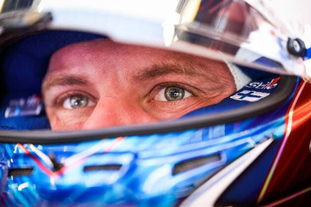 Sport Bilder des Tages BOTTAS Valtteri (fin), Alfa Romeo F1 Team ORLEN C42, portrait during the Formula 1 Lenovo British Grand Prix 2022, 10th round of the 2022 FIA Formula One World Championship, WM, Weltmeisterschaft on the Silverstone Circuit, from July 1 to 3, 2022 in Silverstone, United Kingdom - F1 - BRITISH GRAND PRIX 2022 DPPI Panoramic  20220701_G00D6307