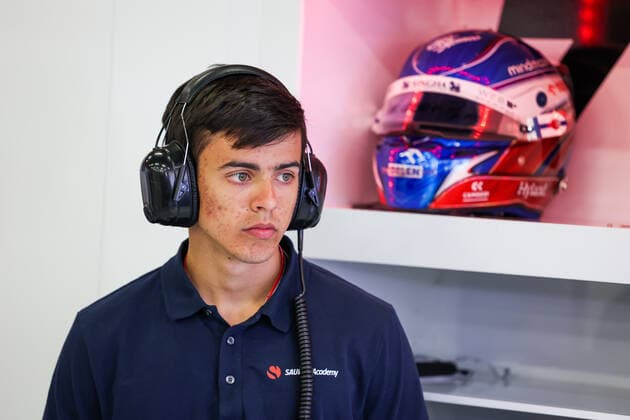 FARIA Roberto (bra), Sauber Academy driver, portrait during the Formula 1 Lenovo British Grand Prix 2022, 10th round of the 2022 FIA Formula One World Championship, WM, Weltmeisterschaft on the Silverstone Circuit, from July 1 to 3, 2022 in Silverstone, United Kingdom - F1 - BRITISH GRAND PRIX 2022 DPPI Panoramic  20220701_G00D6311
