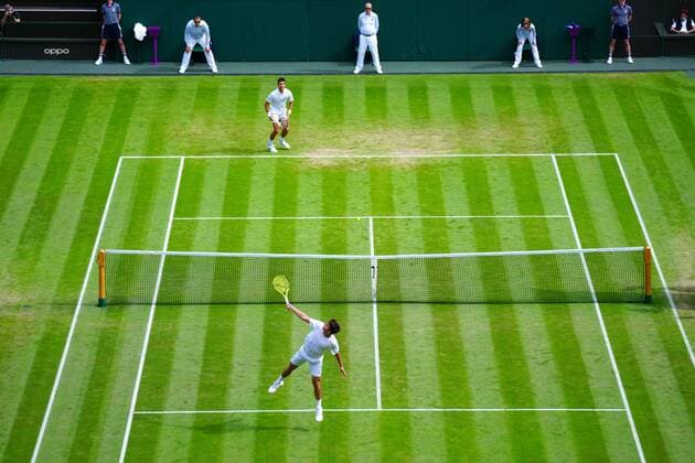 Mandatory Credit: Photo by Javier Garcia Shutterstock (13012399cz) Novak Djokovic and Miomir Kecmanovic during their third round match Wimbledon Tennis Championships, Day 5, The All England Lawn Tennis and Croquet Club, London, UK - 01 Jul 2022 Wimbledon Tennis Championships, Day 5, The All England Lawn Tennis and Croquet Club, London, UK - 01 Jul 2022  Copyright: xJavierxGarcia Shutterstockx 13012399cz