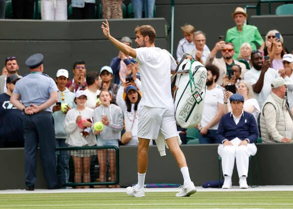 Oscar Otte leaves the court after his defeat Tennis Wimbledon 2022 Grand Slam ITF ATP WTA AELTC London Great Britain 1 July 2022 Copyright: xJuergenxHasenkopfx