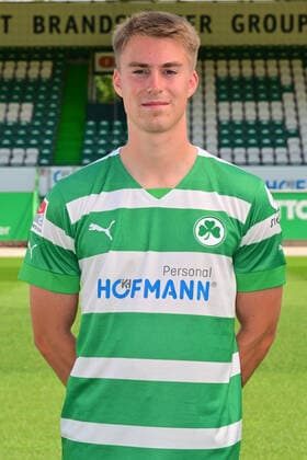 30 06 2022 SpVgg Greuther Fürth Kleeblatt Spielvereinigung 2 Fussball Bundesliga Saison 2022 2023 photo appointment portrait appointment presentation press appointment Gian Luca Gian Luca Itter 27, SpVgg Greuther Fürth single photo single photo portrait portrait header photo
