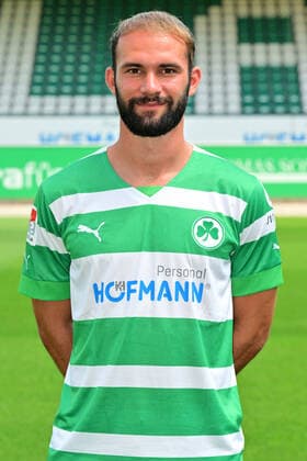 30 06 2022 SpVgg Greuther Fürth Kleeblatt Spielvereinigung 2 football Bundesliga season 2022 2023 photo appointment portrait appointment presentation press appointment Simon Asta 2, SpVgg Greuther Fürth single photo single photo portrait portrait portrait head picture