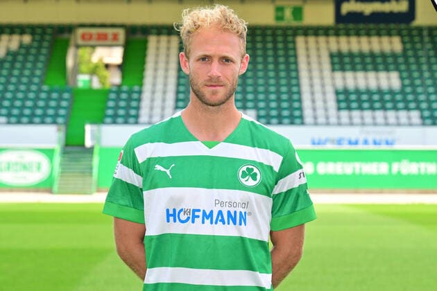 30 06 2022 SpVgg Greuther Fürth Kleeblatt Spielvereinigung 2 Fussball Bundesliga Saison 2022 2023 photo appointment portrait appointment presentation press appointment Sebastian Griesbeck 22, SpVgg Greuther Fürth single photo single photo portrait portrait head picture