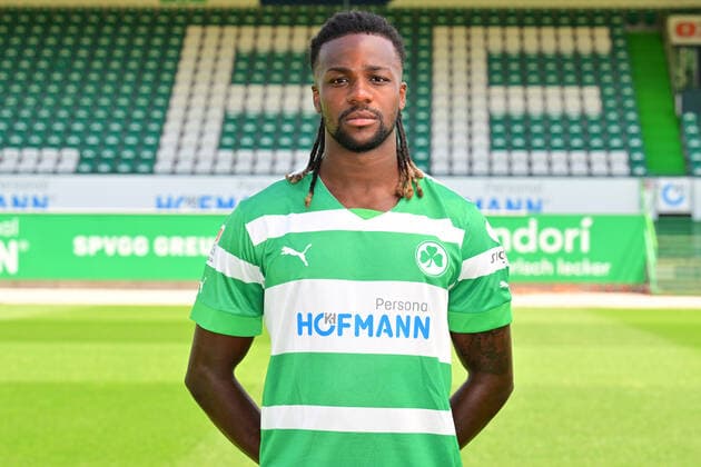 30 06 2022 SpVgg Greuther Fürth Kleeblatt Spielvereinigung 2 Football Bundesliga Season 2022 2023 photo appointment portrait appointment presentation press appointment Gideon Jung 23, SpVgg Greuther Fürth single photo single photo portrait portrait portrait head picture