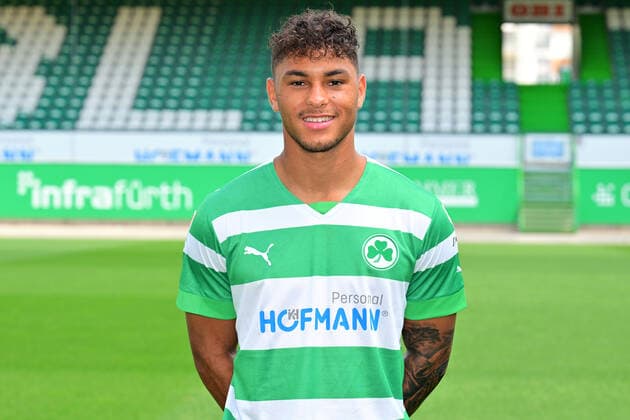 30 06 2022 SpVgg Greuther Fürth Kleeblatt Spielvereinigung 2 Fussball Bundesliga Saison 2022 2023 photo appointment portrait appointment presentation press appointment Armindo Sieb 30, SpVgg Greuther Fürth single picture single photo portrait portrait head picture